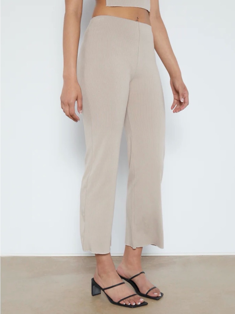 Oak + Fort Beige Ribbed Pants Fitted Cropped Flair Hem & Elastic Mid Rise Waist